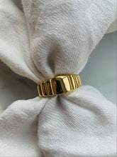 Load image into Gallery viewer, ARCHITECTURAL GOLDEN RING