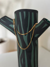 Load image into Gallery viewer, DOUBLE LAYERED NECKLACE OUMI