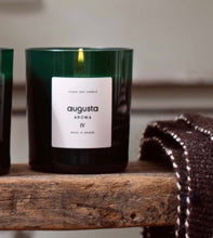 Load image into Gallery viewer, VEGAN WAX CANDLE IV - AUGUSTA AROMA