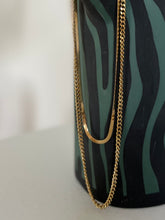 Load image into Gallery viewer, DOUBLE LAYERED NECKLACE OUMI