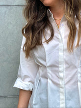 Load image into Gallery viewer, THE CLASSIC WHITE SHIRT