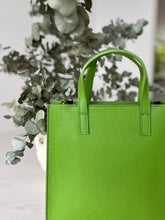 Load image into Gallery viewer, GREEN LEATHER HANDBAG
