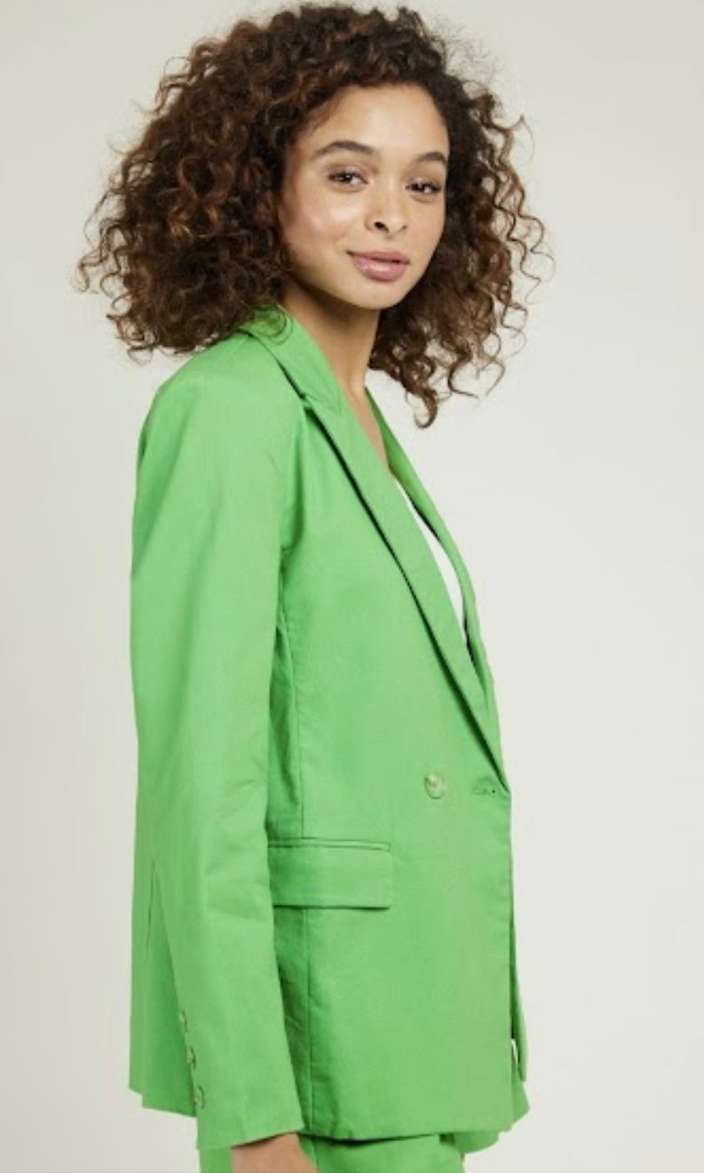 GREEN BLAZER