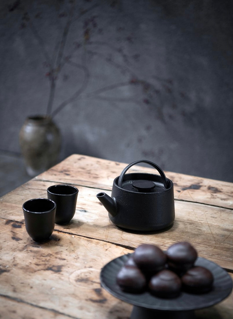 Inku Iron Teapot, Japanese Design, Sergio Herman