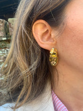 Load image into Gallery viewer, STATEMENT EARRINGS
