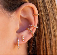 Load image into Gallery viewer, ALL YOUR LOVE EAR CUFF
