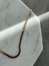 Load image into Gallery viewer, SNAKE SKIN NECKLACE
